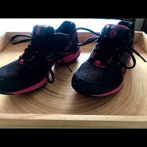 Reebok Black & Pink Easy Tone Shoes